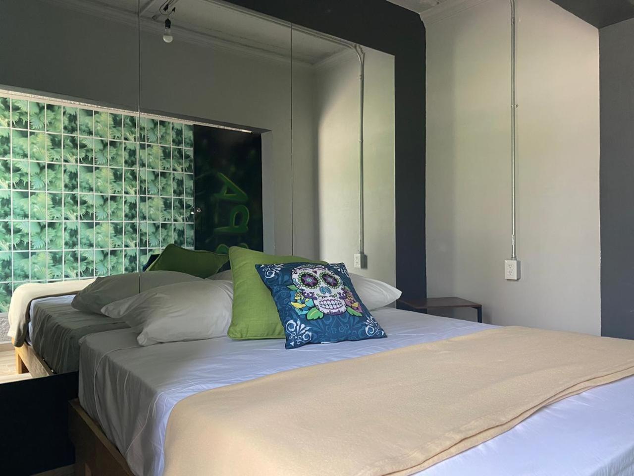 Casa Kanabri Hostal Boutique Мехико Экстерьер фото
